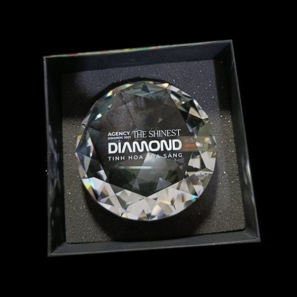 Chặn giấy kim cương pha lê 10cm H001-10