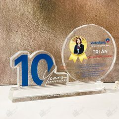 Chặn giấy pha lê H031 (10-15-20-25 năm)