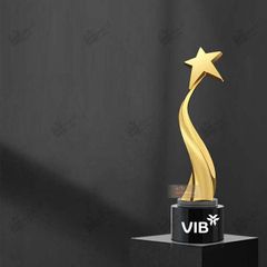 Cúp vinh danh ngôi sao kim loại KL001