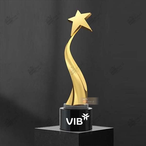 Cúp vinh danh ngôi sao kim loại KL001