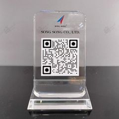 Kỷ niệm chương pha lê QR code QR001