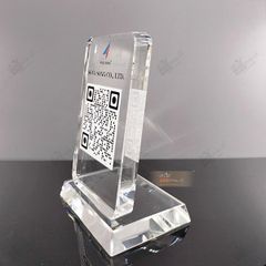 Kỷ niệm chương pha lê QR code QR001