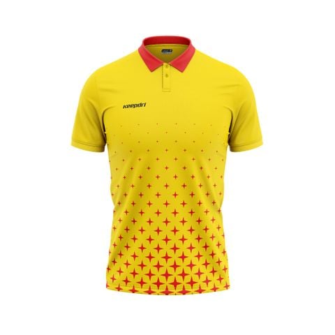Áo thun đồng phục polo vàng phối họa tiết ngôi sao đỏ