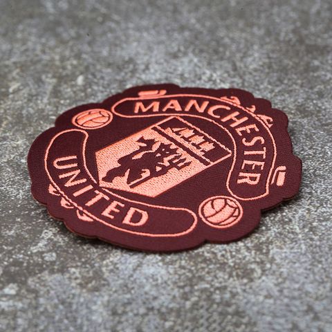 LOGO 3 lớp MANCHESTER nâu