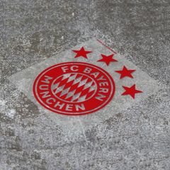 DECAN in nhiệt BAYERN đỏ