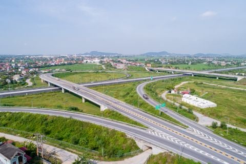  Dự án cao tốc Hà Nội - Hải Phòng gói thầu EX7 Cầu B49 