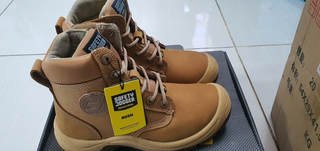 Giày bảo hộ Safety Jogger Rush Camel