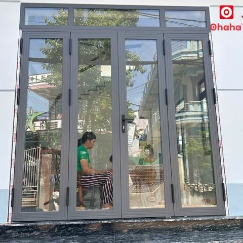 Cửa Nhôm Xingfa Cao Cấp OHAHA - Cửa đi mở quay 4 cánh CNXF005