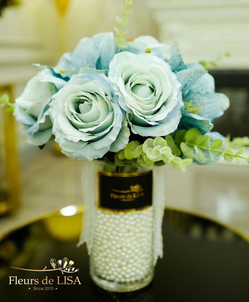  Tiny Blue - Bình hoa hồng lụa xanh để bàn 