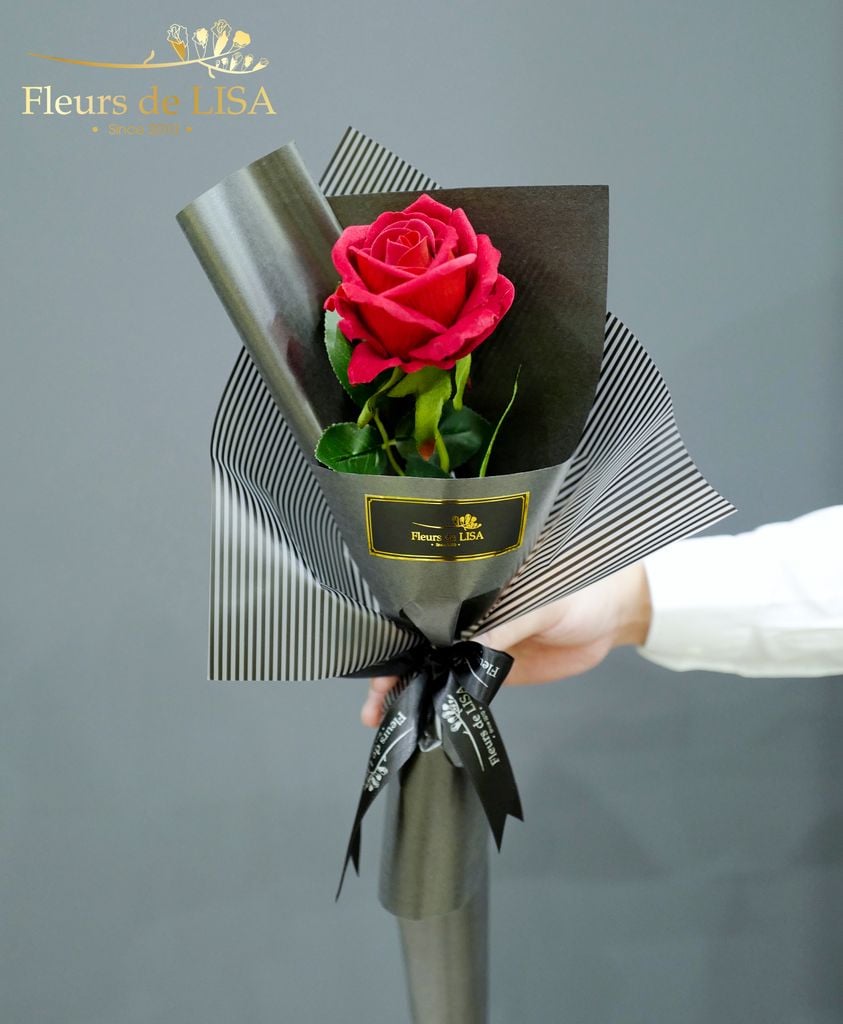  Tiny Velvet 1 - Đóa hồng Valentine cao cấp 