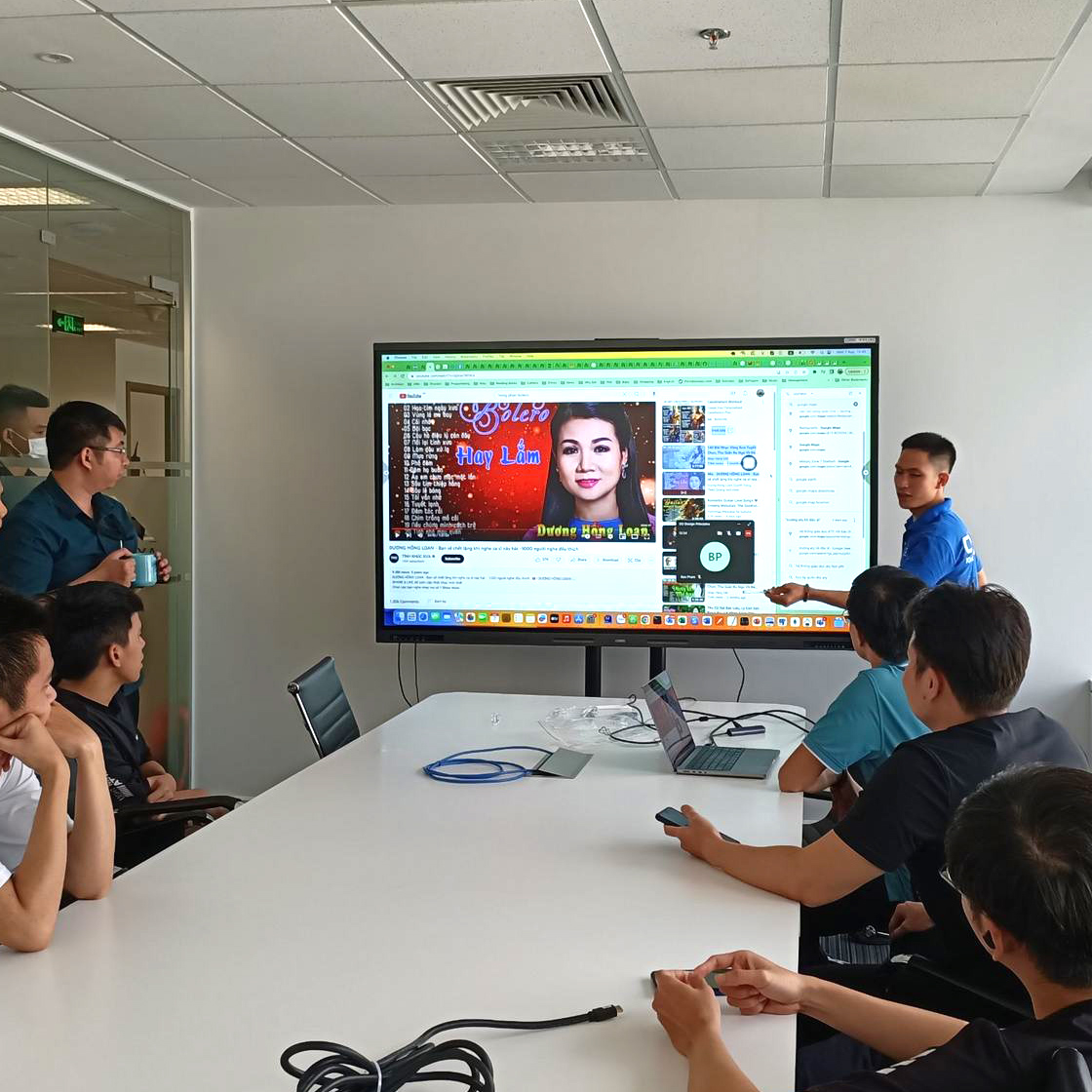 Màn hình tương tác ComQ i-Touch 100SMT