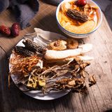 Soup nấm hoang dã 100g ( nấm bụng dê, nấm lưới, nấm thông....)