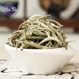 “Lá trà Bạch Hào Ngân Châm tươi xanh, đậm chất thiên nhiên thuần khiết”