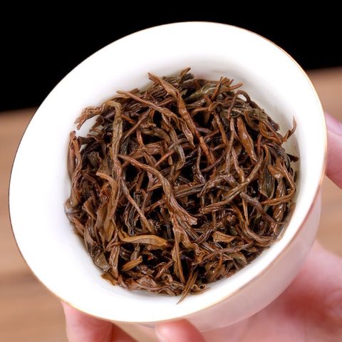 Hồng trà Chánh Sơn Tiểu Chủng 250g