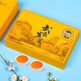 “Hộp Trà Chính Nham Đại Hồng Bào với nước trà hổ phách, trải nghiệm trà tuyệt hảo”