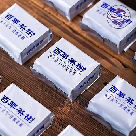 Từng viên trà Ô Long được bọc kín giúp giữ trọn hương thơm tự nhiên.