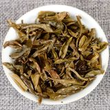 Trà phổ nhĩ sống Băng Đảo Vân Nam năm 2012 bánh 100g