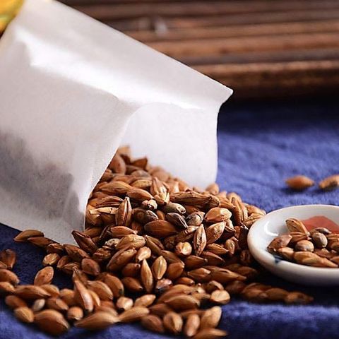 “Túi Lọc Giấy Ép Nhiệt đựng hạt nguyên liệu, giữ sạch và tiện dụng”