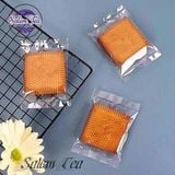 “Túi trắng trong bảo quản bánh quy handmade đẹp mắt, phù hợp cho các dịp lễ hội”