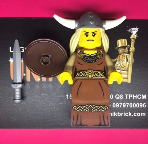  LEGO Viking Woman Series 7 