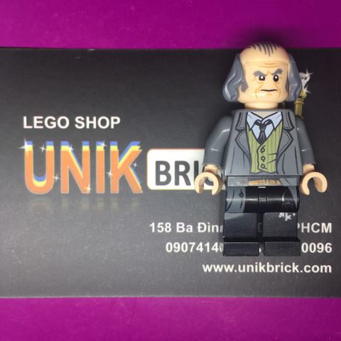  LEGO Argus Filch (Harry Potter) 