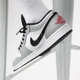 jordan-1-low-light-smoke-grey-553558-030