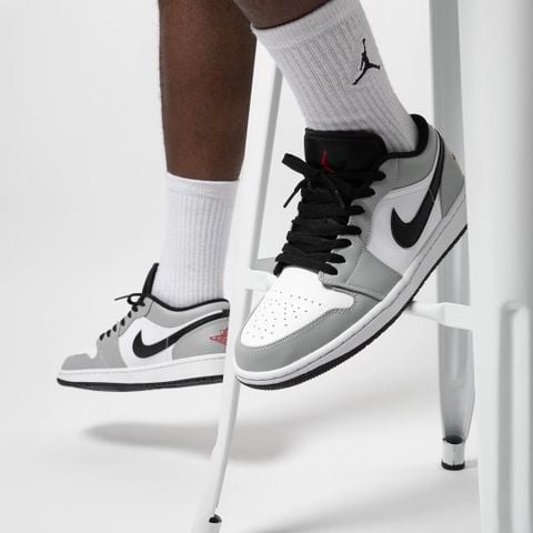 jordan-1-low-light-smoke-grey-553558-030