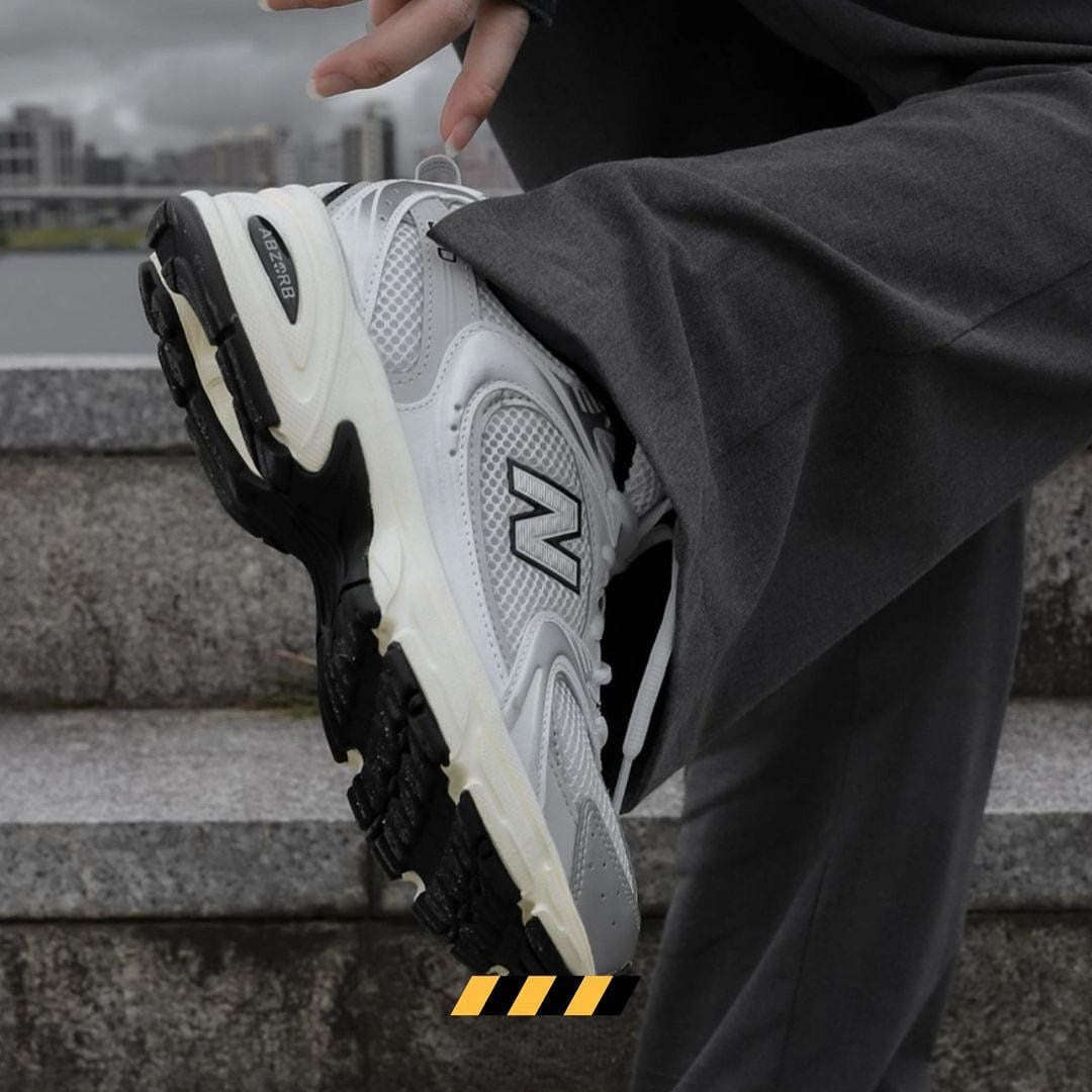 giay-new-balance-530-silver-cream-mr530ta