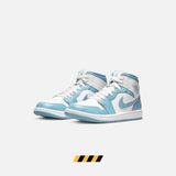 nike-wmns-jordan-1-mid-unc-2022-bq6472-141