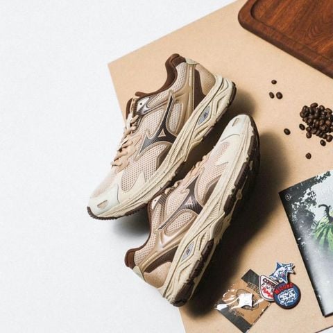 [GIÁ TUỲ SIZE] Giày Mizuno Racer S x Yongpu Coffee 'City Latte' - D1GH223517