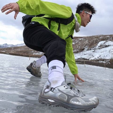 [GIÁ TUỲ SIZE] Giày Mizuno Racer Trail SE 