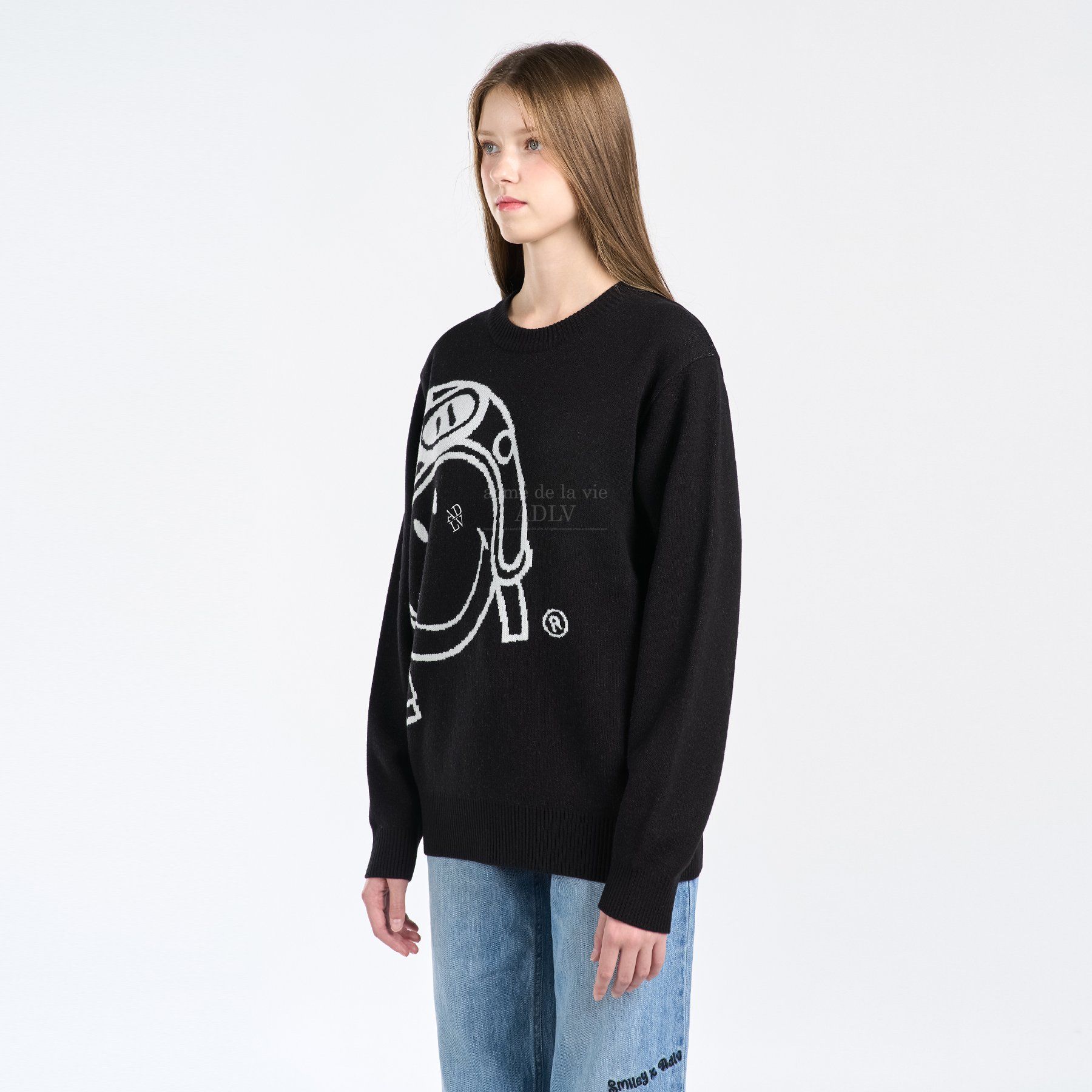 Áo Sweater Acmé de la vie - ACME DE LA VIE X Smiley® BIKER SMILEY FRONT  ARTWORK KNIT BLACK