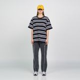  Áo thun - Acmé de la vie - SCRIPT LOGO STRIPE SHORT SLEEVE T-SHIRT BLACK 