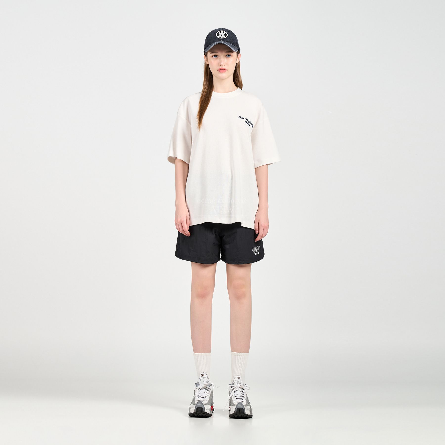  Áo thun - Acmé de la vie - ROUNDING LOGO WAFFLE SHORT SLEEVE T-SHIRT WHITE 