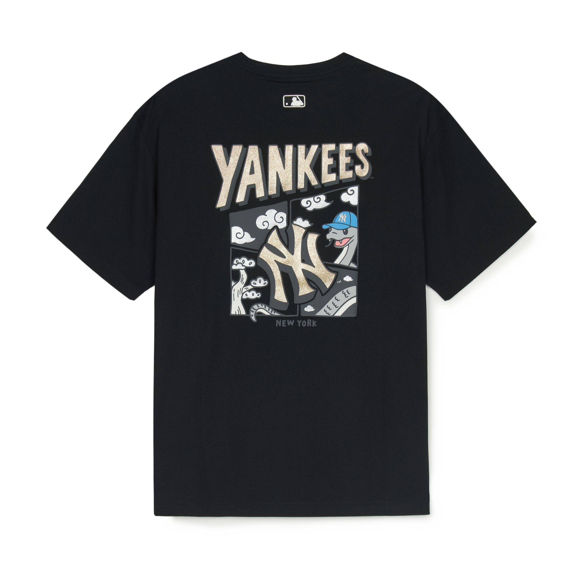  Áo thun MLB - NEW YEAR SNAKE CARTOON GRAPHIC OVERFIT NEW YORK YANKEES CREAM - 3ATSQ0251-50CRS 