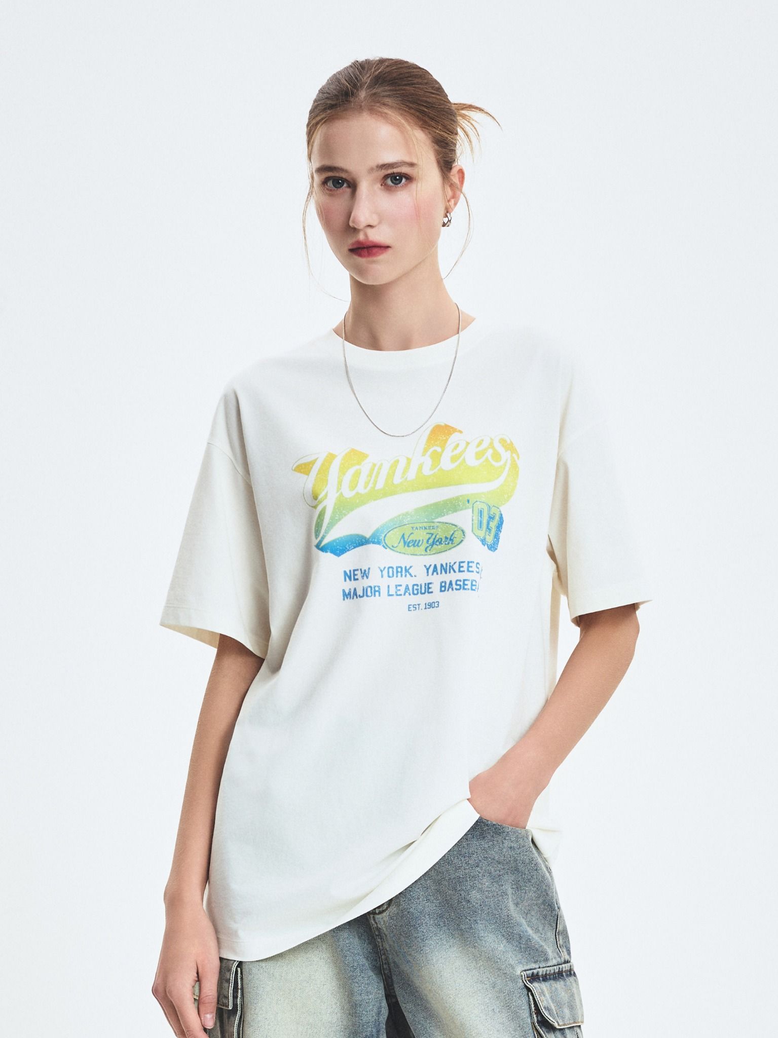  Áo thun MLB [Unisex] Varsity Vintage Washing Graphic Overfit Boston - 3FTSV1053-50CRS 