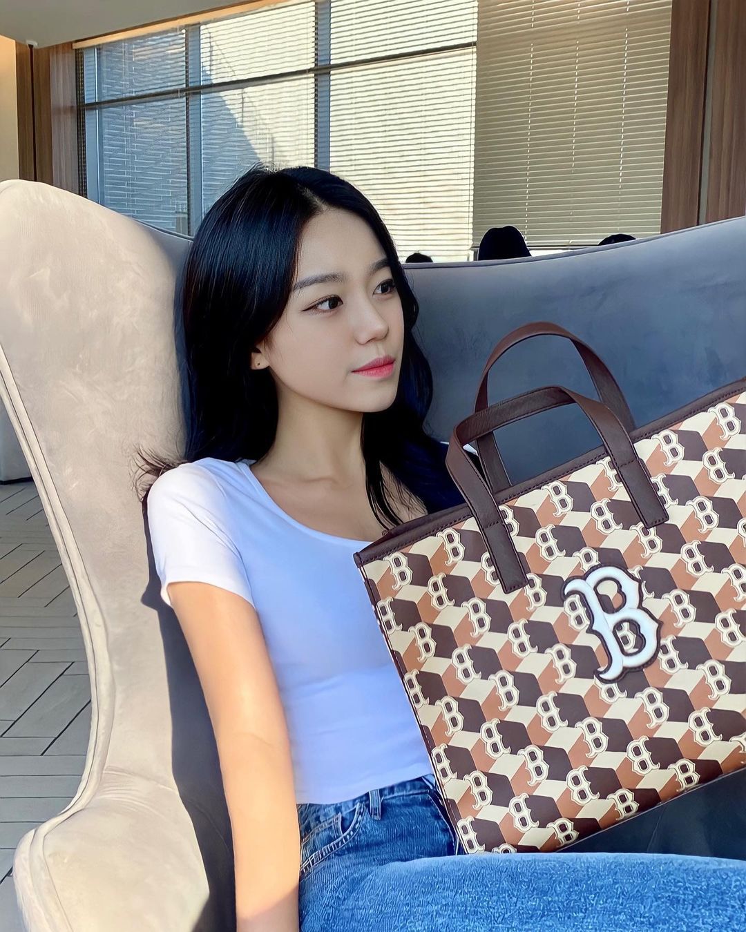  Túi MLB Korea - Cube MONOGRAM S-Tote Bag BOSTON REDSOX - 3AORM042N-43BRD 