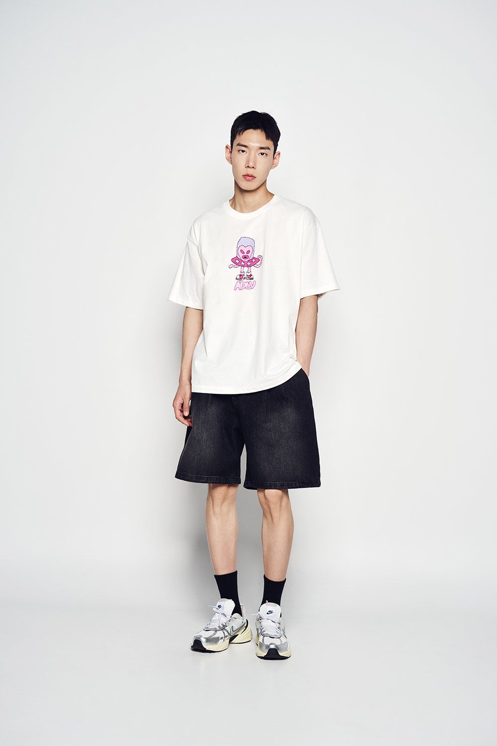  Áo thun ADLV - Acmé de la vie Heart Alien Short Sleeve T-shirt White 