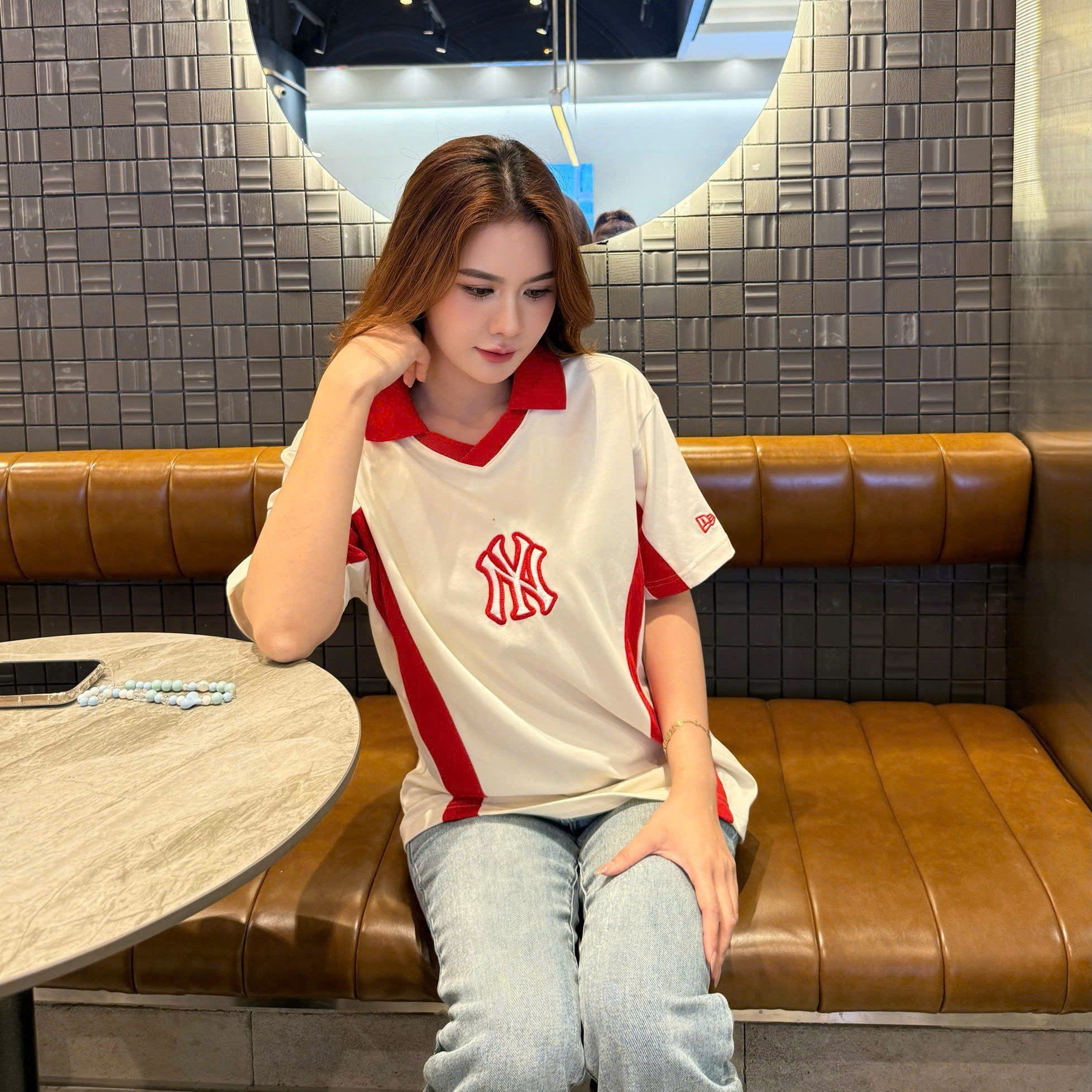  Áo Thun Polo New Era - [Unisex] NY Yankees Hip Line White Red - 19220193 