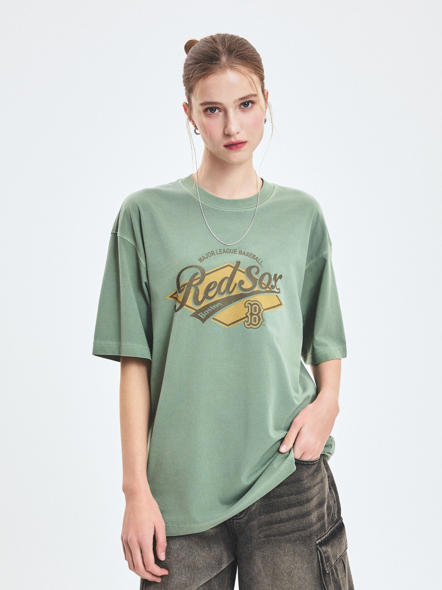 MLB■Vintage Washing Graphic Over Fit T-shirt★送料込 ☆【mlb】Vintage washing graphic mega oversized fit short
