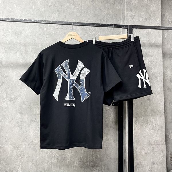  Áo Thun New Era - NY Yankees Paisley Logo T-Shirt Black 