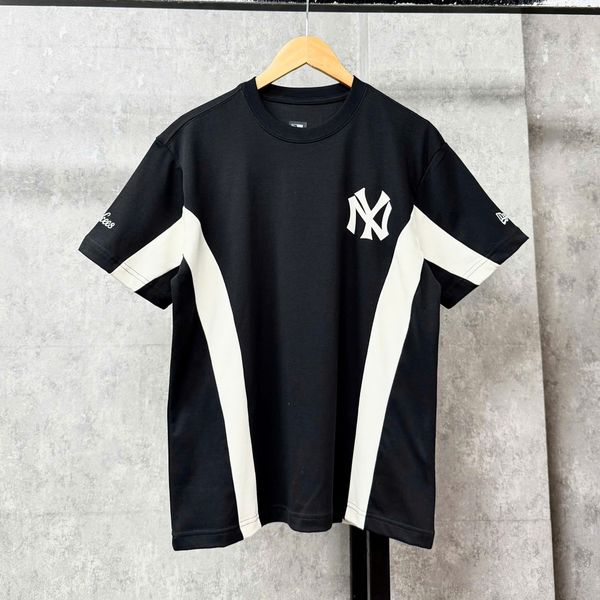  Áo Thun New Era - [Unisex] NY Yankees Logo Hip Line T-Shirt Black 