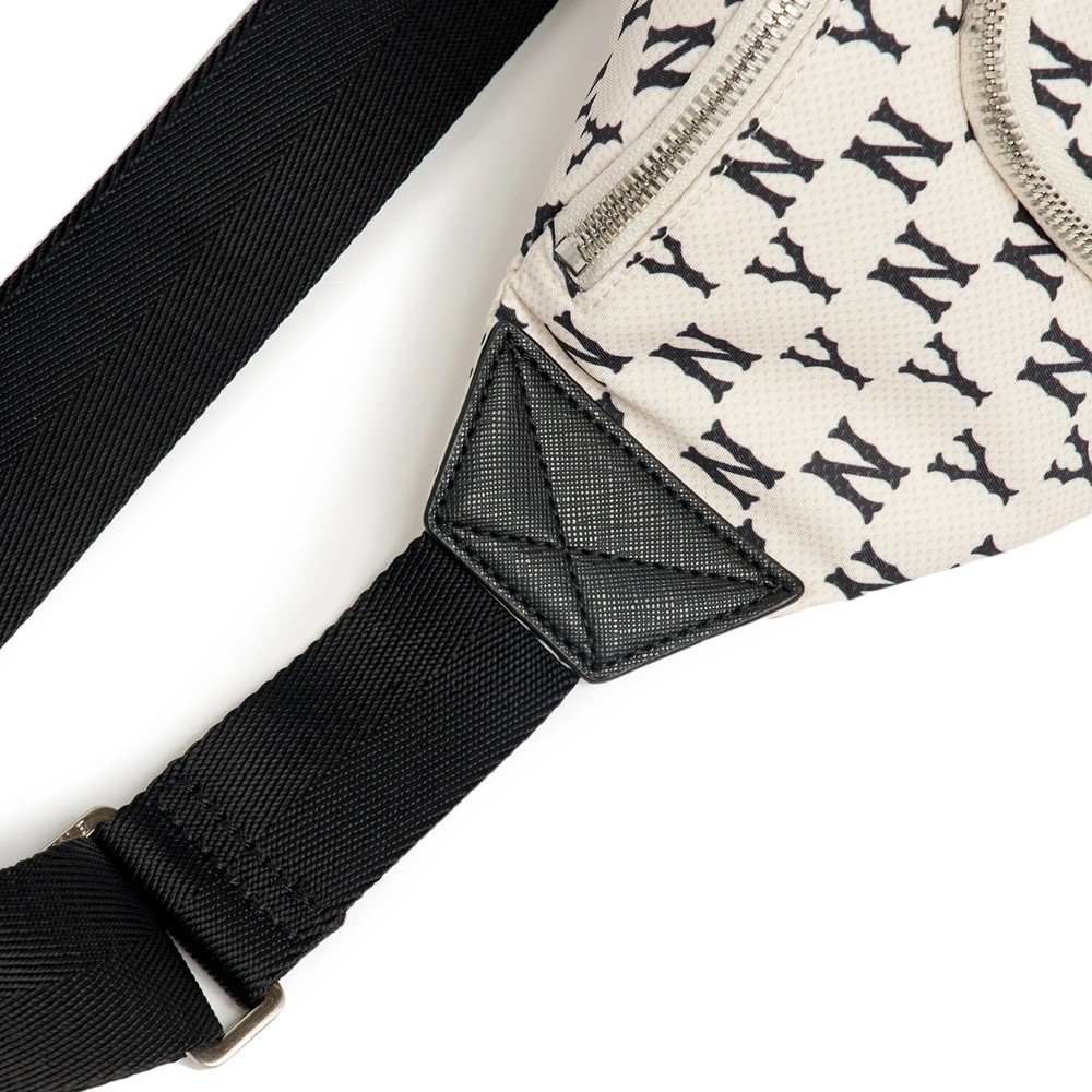★MLB Korea★ Classic Monogram Hip Sack NY DCream 3AHSM012N- Classic MONOGRAM Hipsack BOSTON REDSOX - MLB KOREA