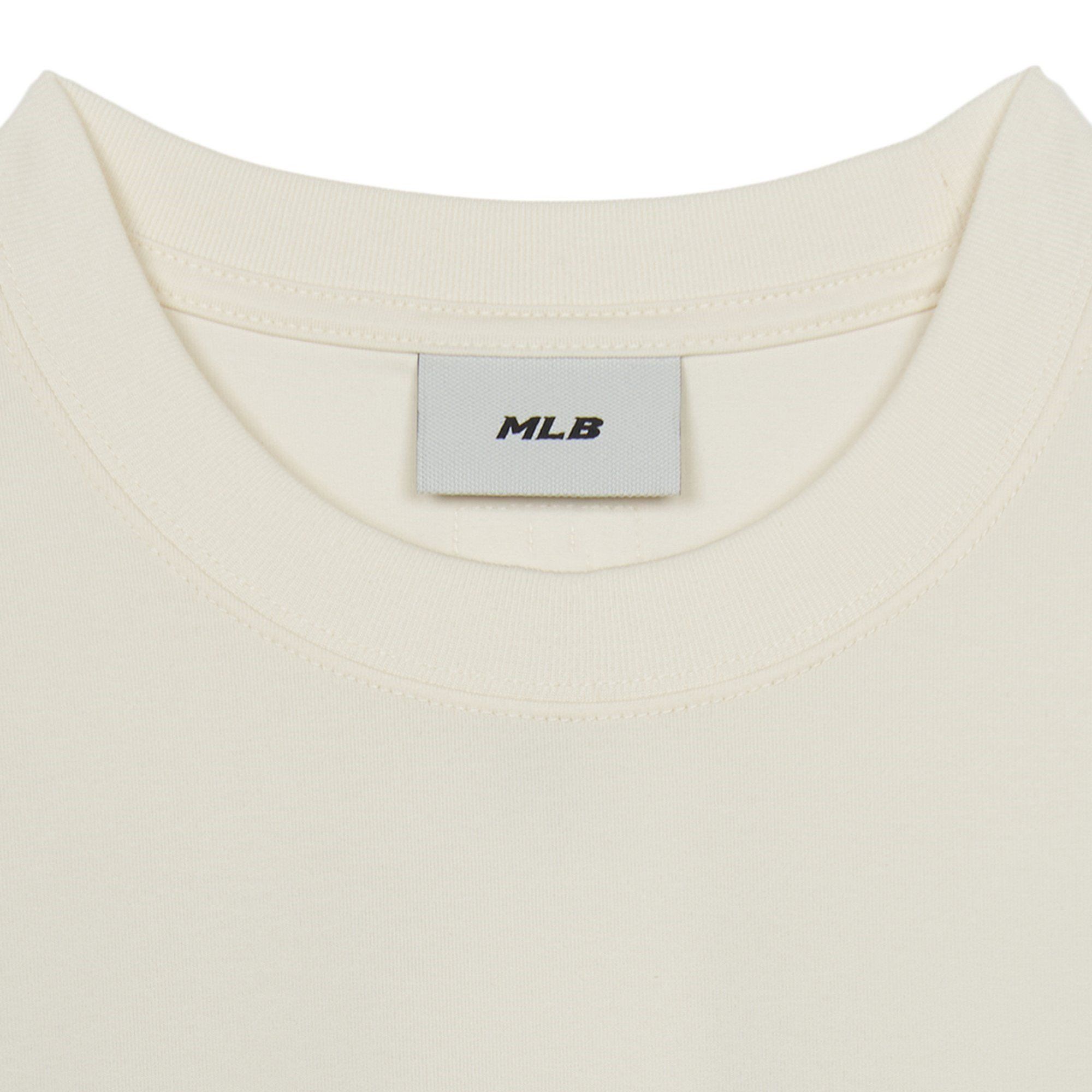  Áo thun MLB - NEW YEAR SNAKE CARTOON GRAPHIC OVERFIT NEW YORK YANKEES CREAM - 3ATSQ0251-50CRS 