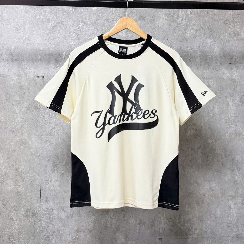 Áo Thun New Era - [Unisex] Big Logo Yankees Line Sleeve T-Shirt Cream Black - 12224586 