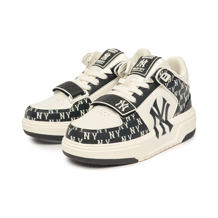  Giày MLB Chunky Liner Mid Classic Monogram New York Yankees Black - 3ASXLM13N-50BKS 