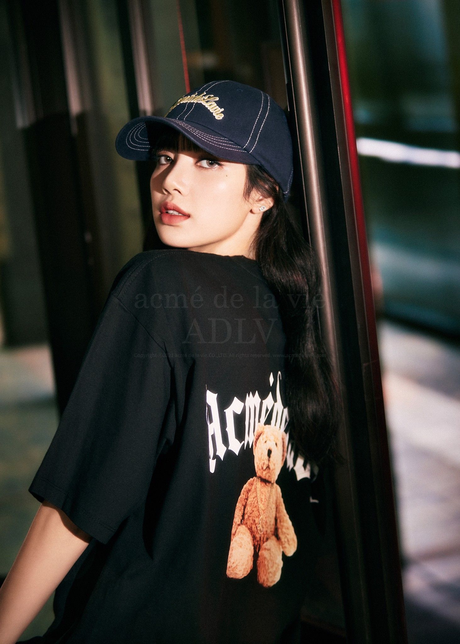 Áo thun ADLV GOLD CHAIN ​​BEAR DOLL SHORT SLEEVE T-SHIRT