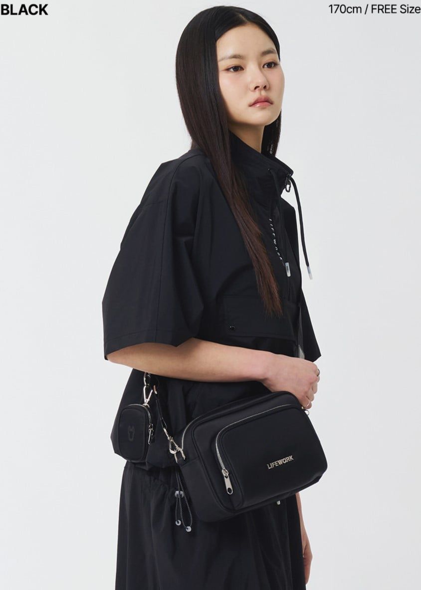  Túi Đeo Chéo Life Work - Metal Logo Camera Bag - LW255BG408 