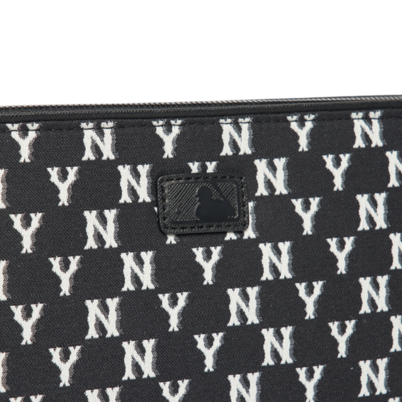  Túi Cầm Tay - MLB Korea - MONOGRAM JACQUARD DIGITAL DEVICE POUCH S NEW YORK YANKEES - 3APOS012N-50BKS 