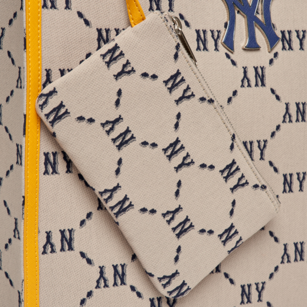  Túi MLB Monogram Jacquard TOTE Bag New York Yankees